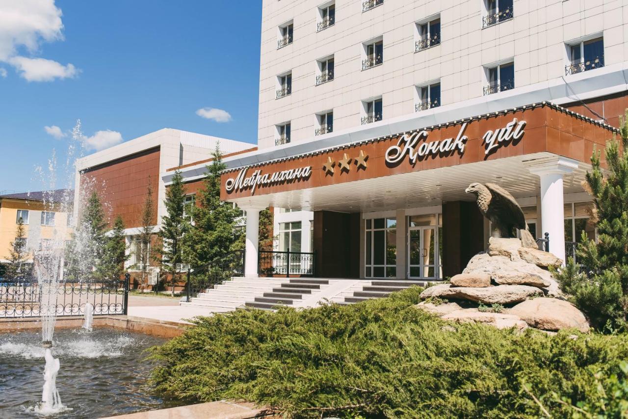 Dostyq Kokshetau Hotel Buitenkant foto