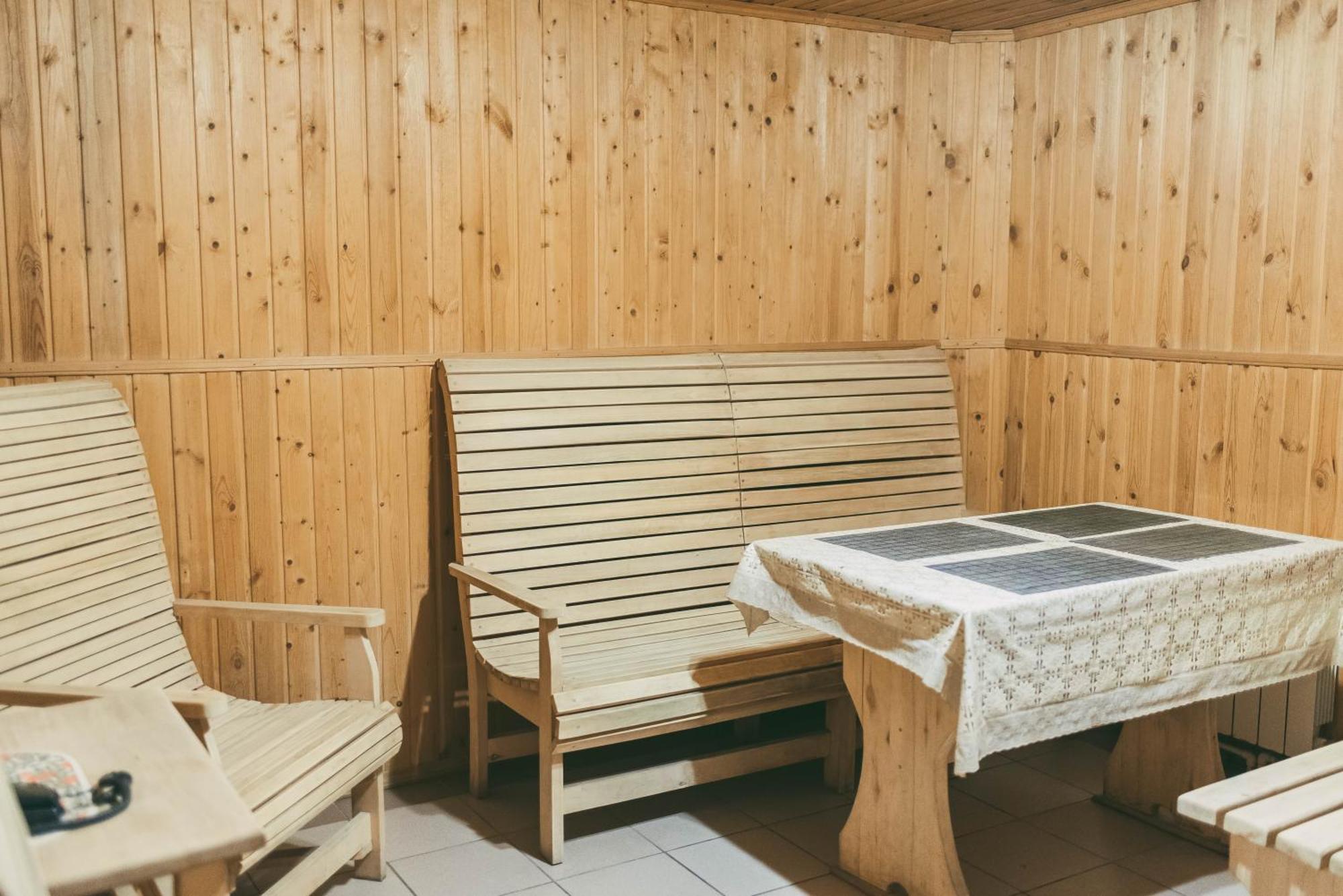 Dostyq Kokshetau Hotel Buitenkant foto