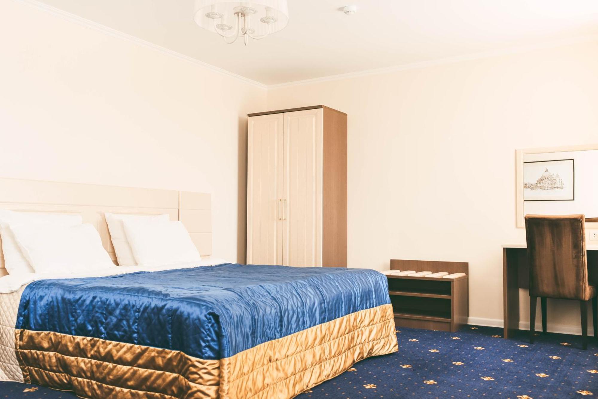 Dostyq Kokshetau Hotel Buitenkant foto